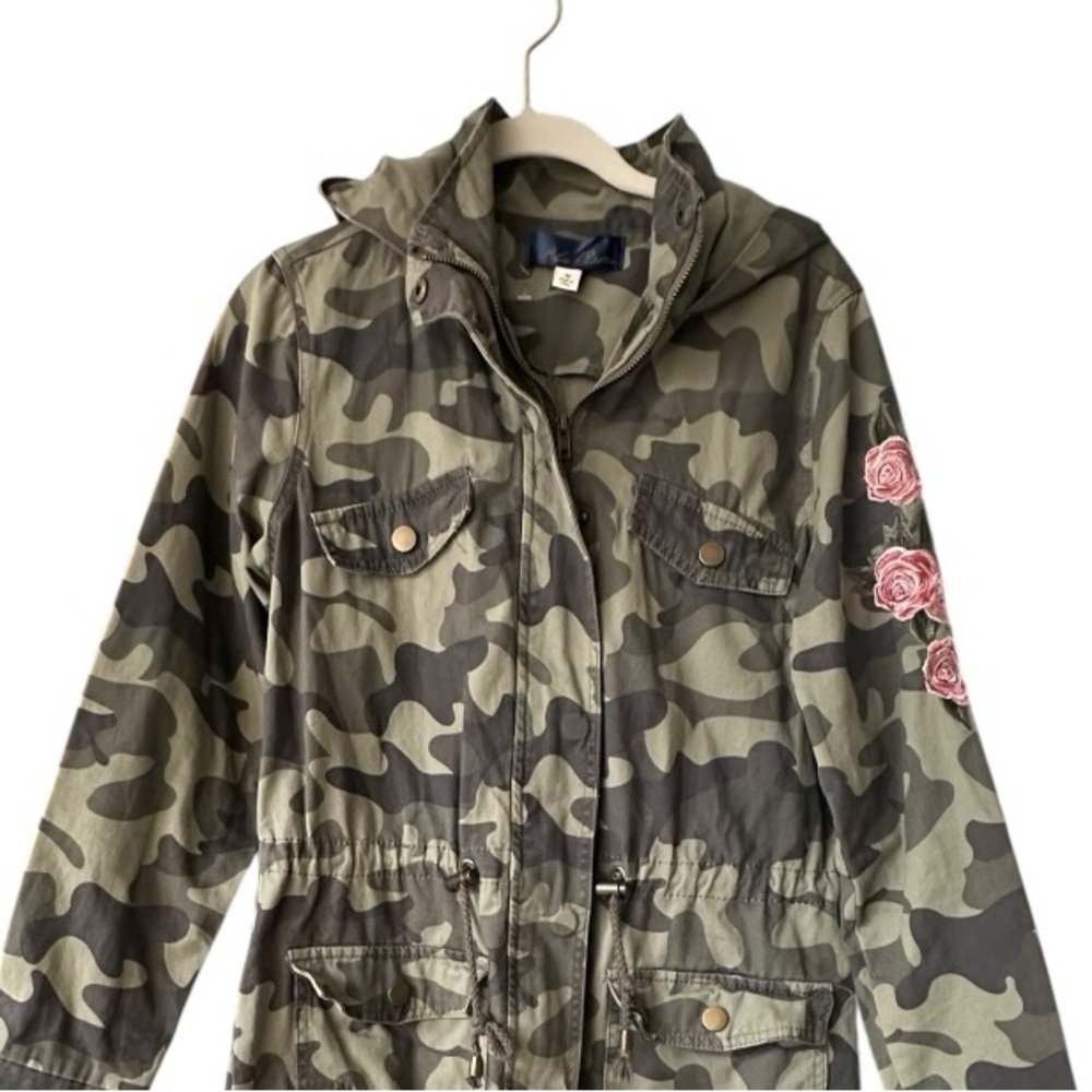 Blue Rain Camouflage Utility Cargo Jacket Pink Floral Embroidery Accent Size Med - Picture 6 of 16
